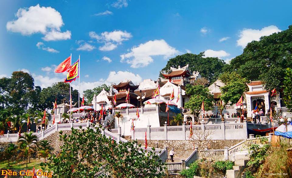 Đền Cửa Ông